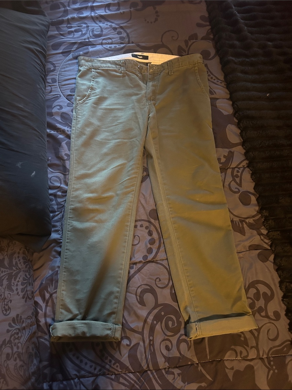 Vans Men's Olive Chino Pants - Picture 4 of 4